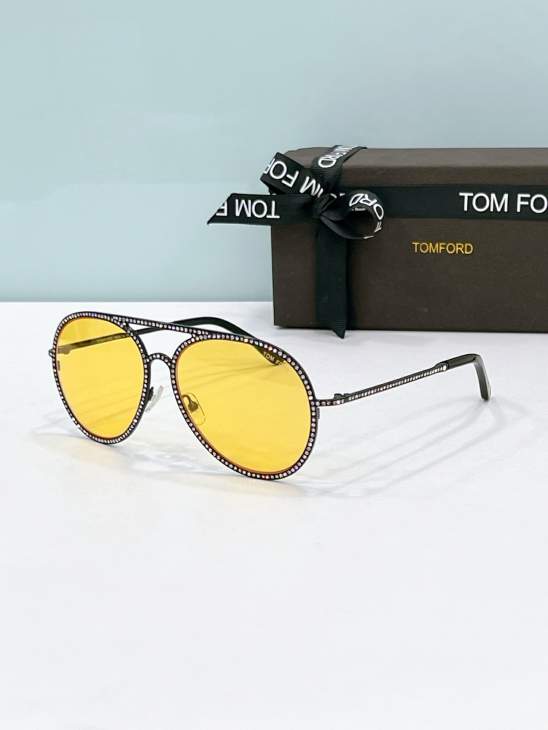 Picture of Tom Ford Sunglasses _SKUfw77096782fw